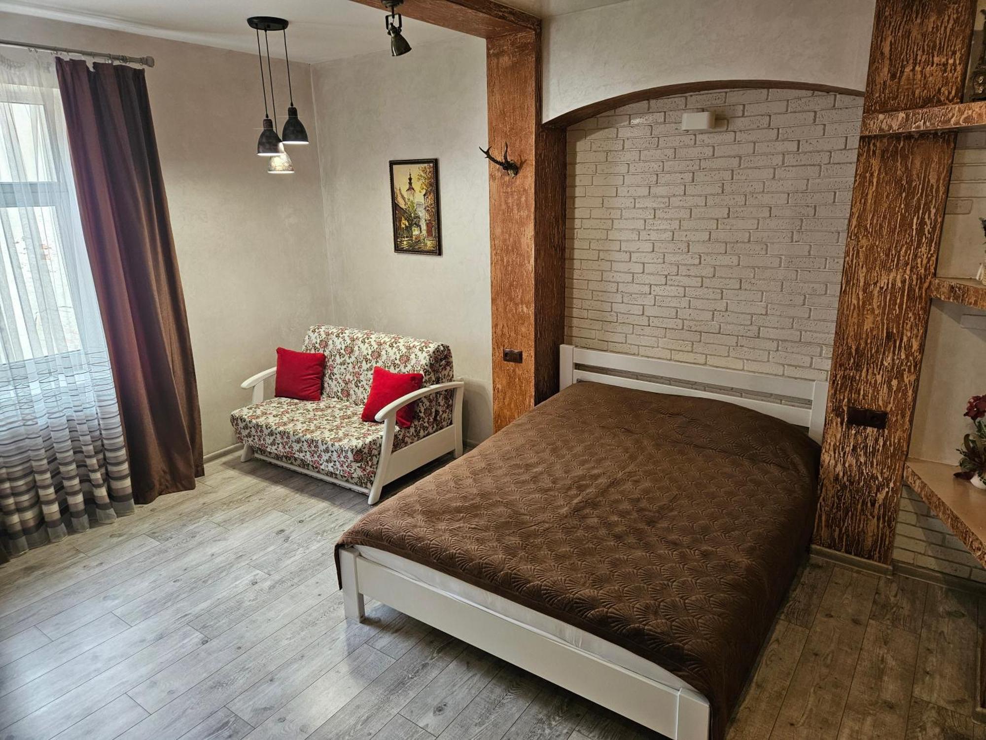 Apartment On Horodotska Street Lviv Buitenkant foto